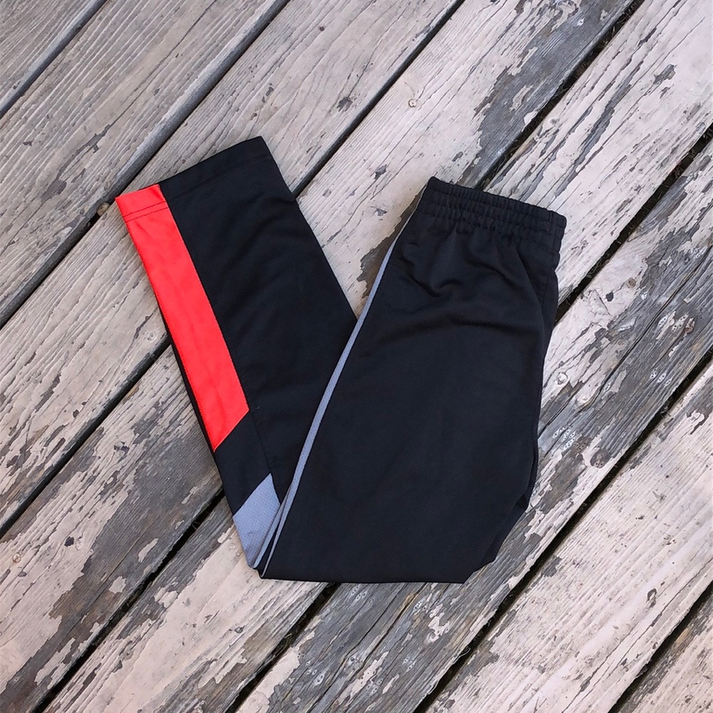 Athletic Pants Large Black Grey and Red